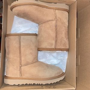 Toddlers Classic II Uggs